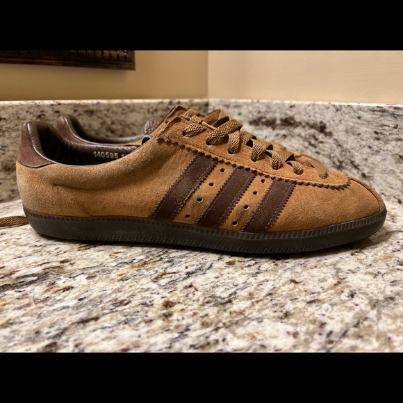 بكرة علاج او معاملة أدخل adidas tobacco 